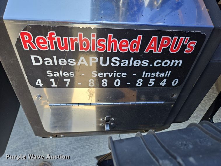 image for item DP6325 2018 Freightliner Cascadia Evolution semi truck