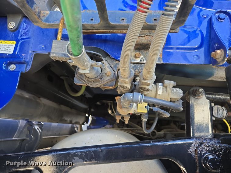 image for item DP6325 2018 Freightliner Cascadia Evolution semi truck