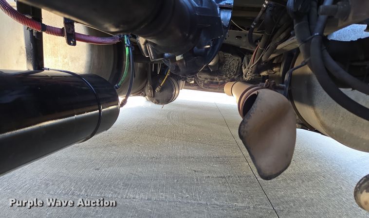 image for item DP6325 2018 Freightliner Cascadia Evolution semi truck