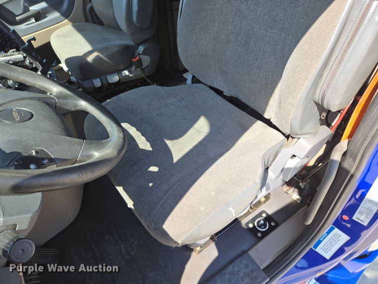 image for item DP6325 2018 Freightliner Cascadia Evolution semi truck