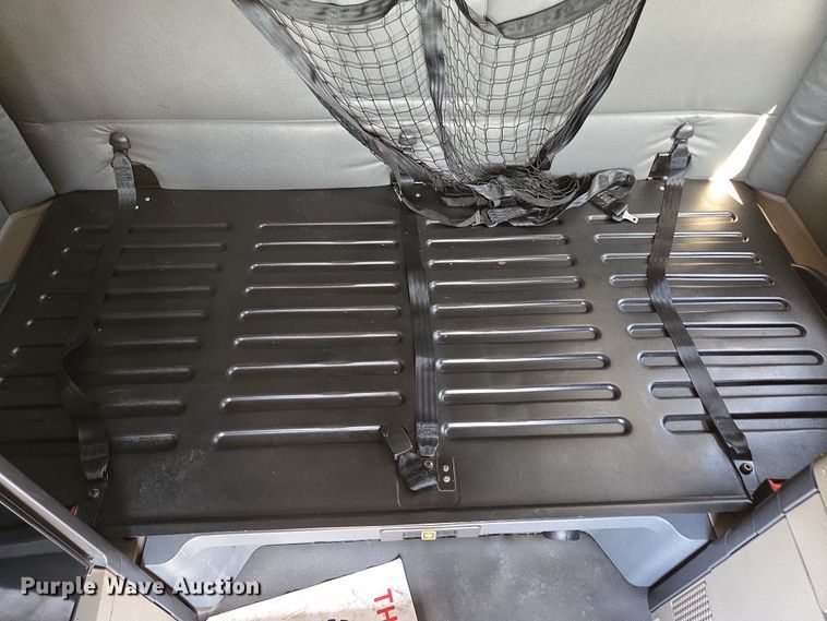 image for item DP6325 2018 Freightliner Cascadia Evolution semi truck