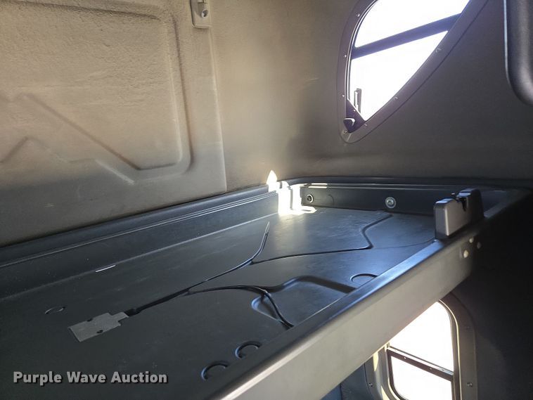 image for item DP6325 2018 Freightliner Cascadia Evolution semi truck