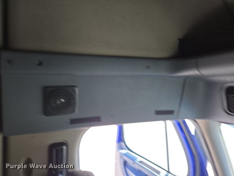 image for item DP6325 2018 Freightliner Cascadia Evolution semi truck