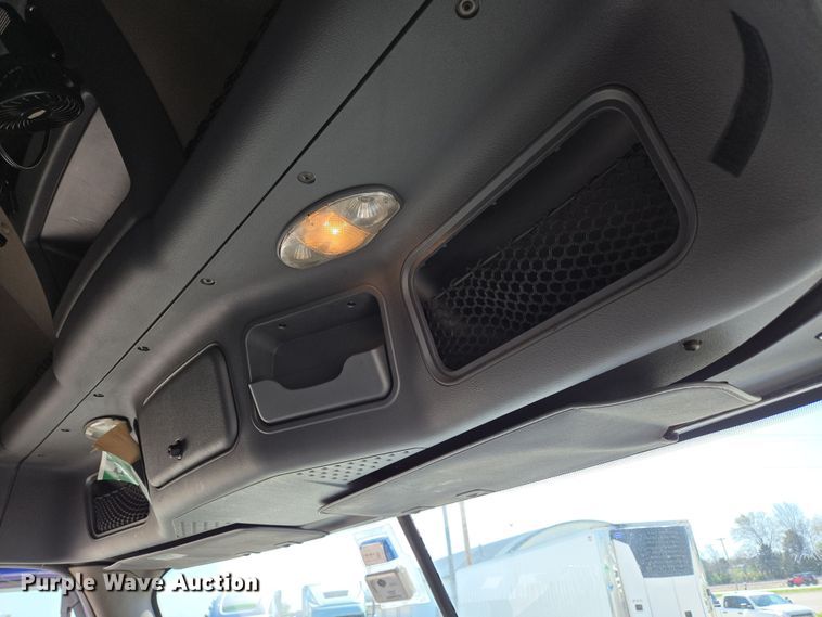 image for item DP6325 2018 Freightliner Cascadia Evolution semi truck