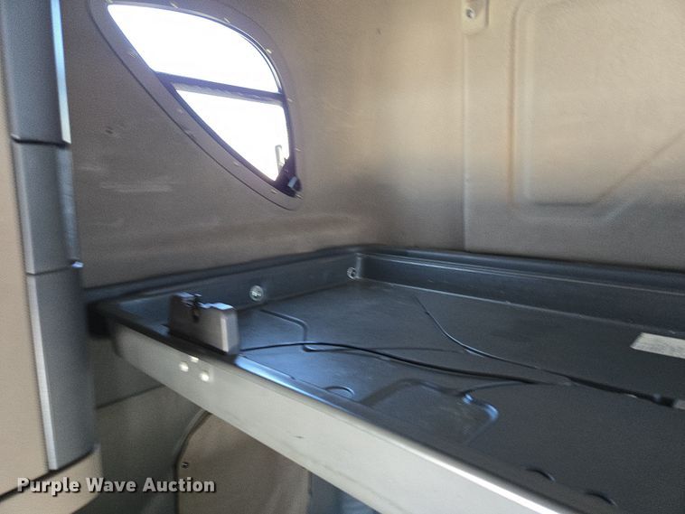 image for item DP6325 2018 Freightliner Cascadia Evolution semi truck