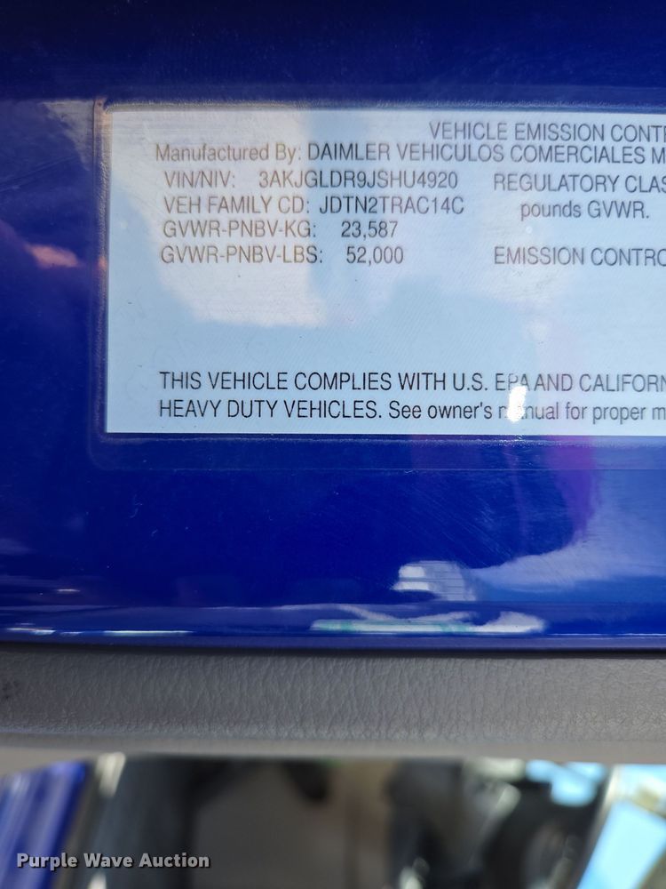 image for item DP6325 2018 Freightliner Cascadia Evolution semi truck