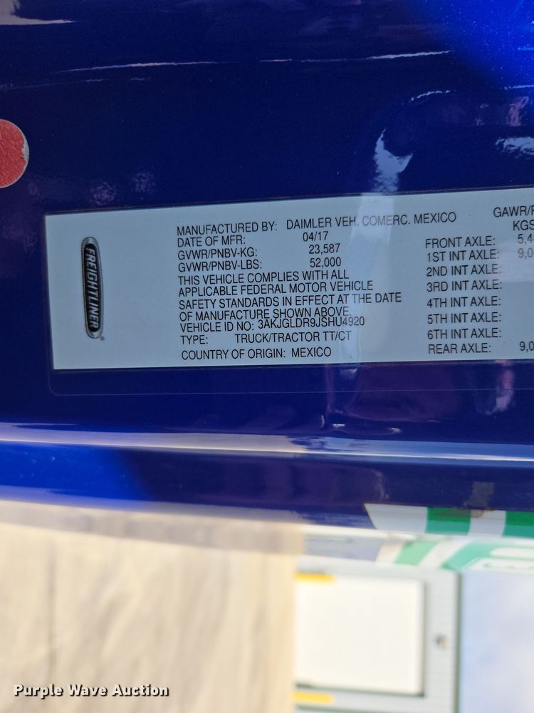 image for item DP6325 2018 Freightliner Cascadia Evolution semi truck