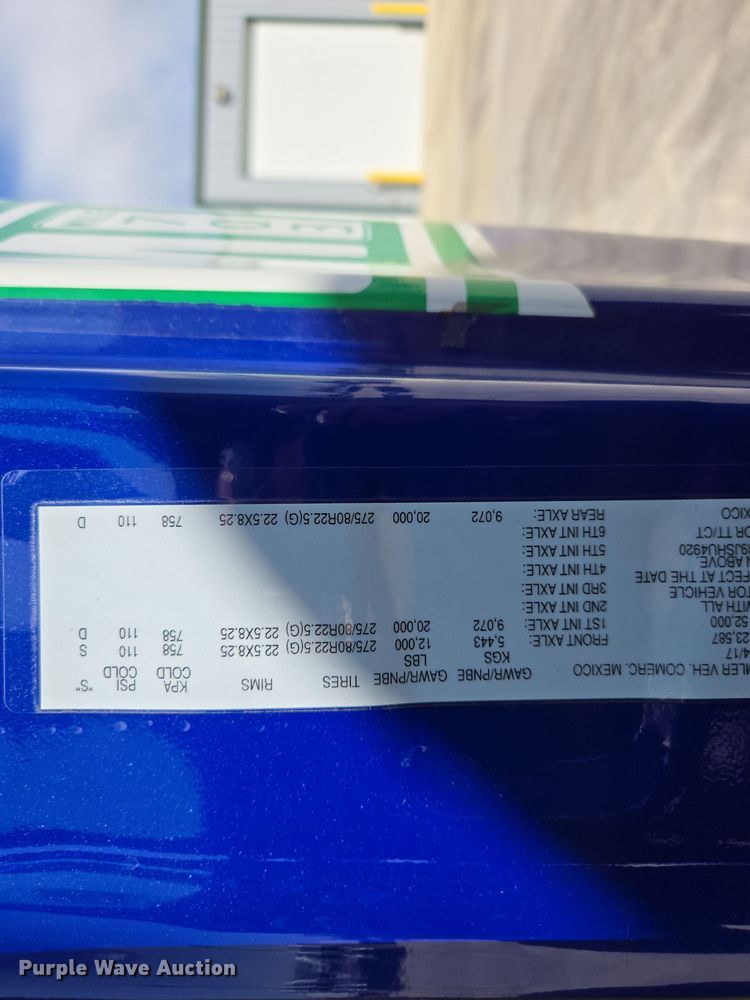 image for item DP6325 2018 Freightliner Cascadia Evolution semi truck