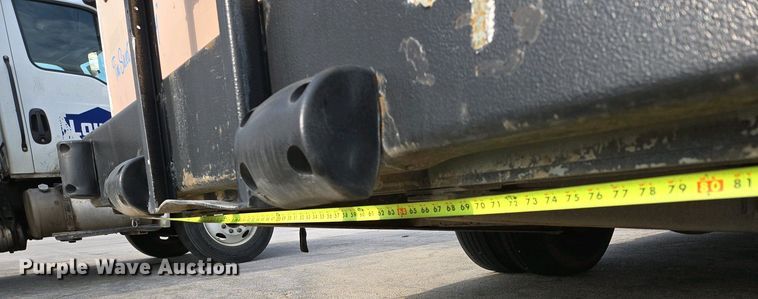 image for item DP6327 1999 International 4700 delivery truck