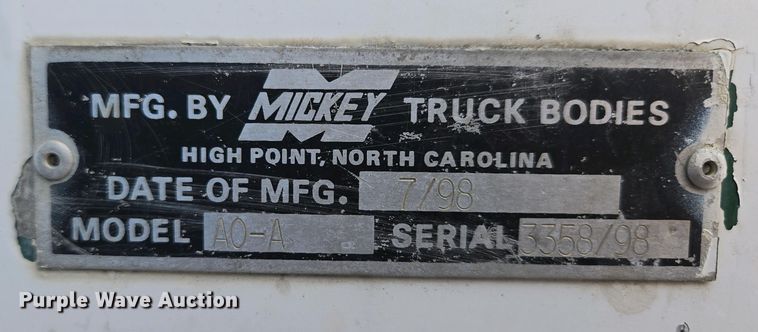 image for item DP6327 1999 International 4700 delivery truck