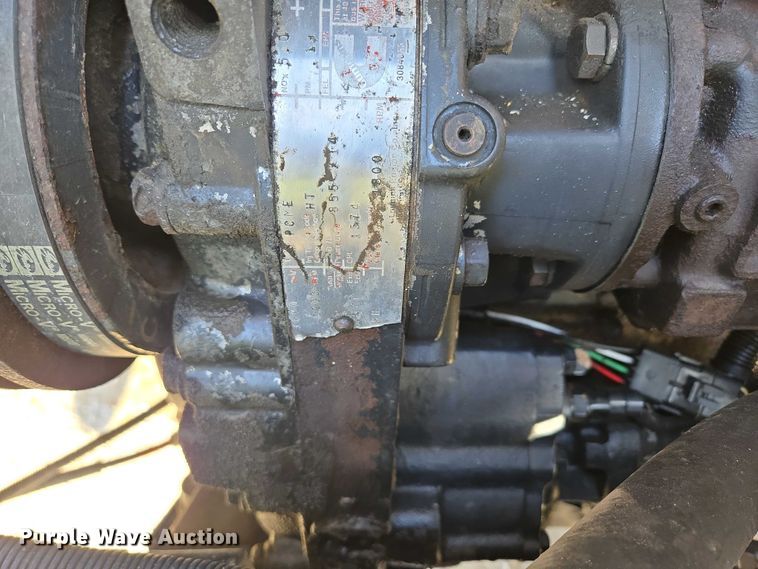 image for item DP6330 1994 International 8200 semi truck