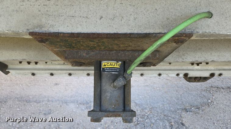 image for item DP6339 2004 Timpte Super Hopper grain trailer