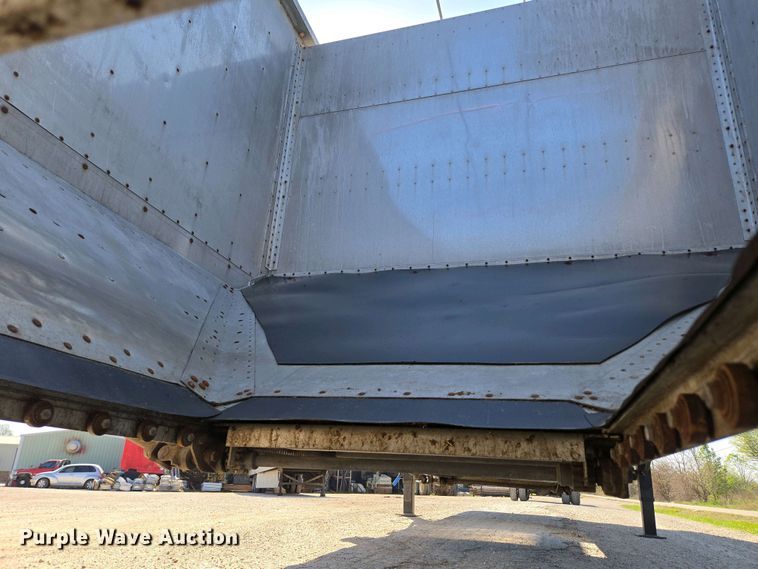 image for item DP6339 2004 Timpte Super Hopper grain trailer