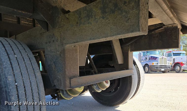 image for item DP6339 2004 Timpte Super Hopper grain trailer