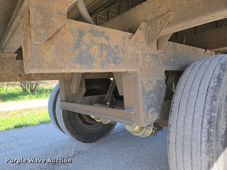 image for item DP6339 2004 Timpte Super Hopper grain trailer