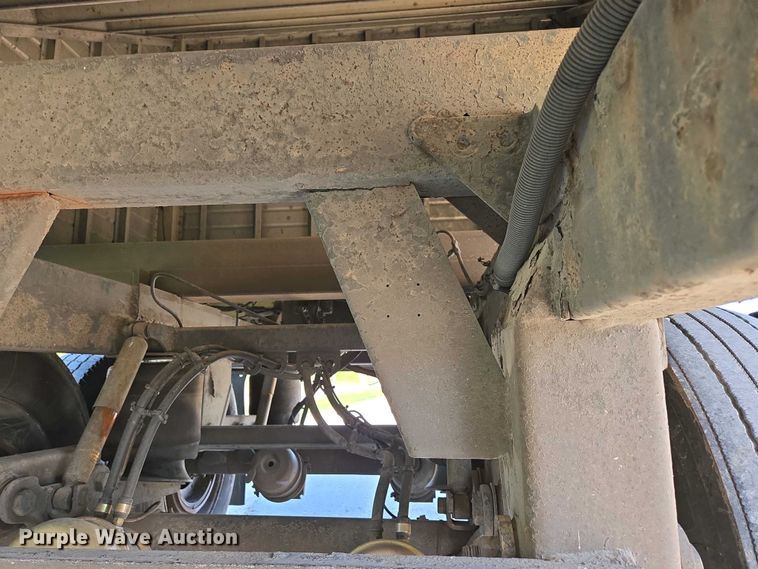 image for item DP6339 2004 Timpte Super Hopper grain trailer