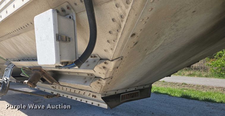 image for item DP6339 2004 Timpte Super Hopper grain trailer
