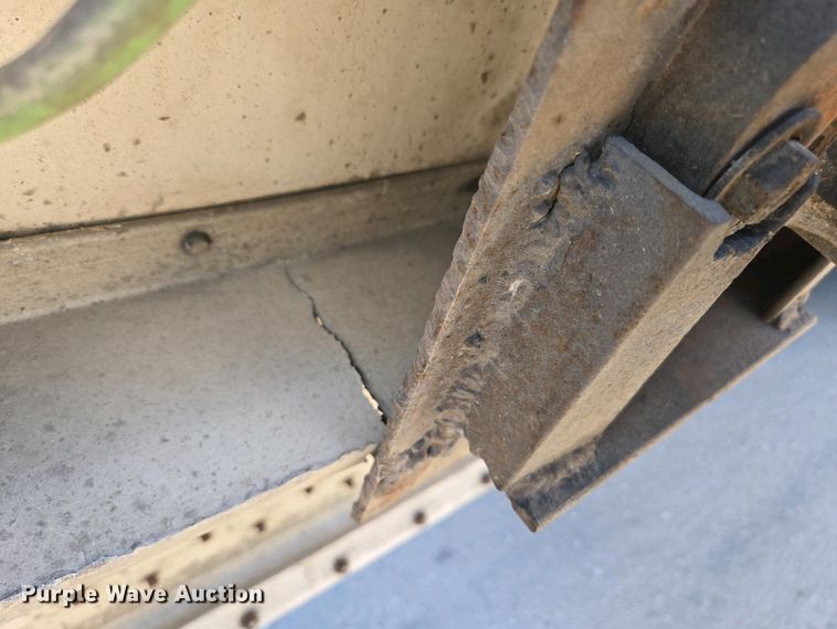 image for item DP6339 2004 Timpte Super Hopper grain trailer