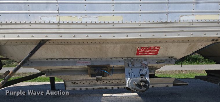 image for item DP6339 2004 Timpte Super Hopper grain trailer
