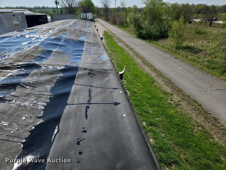 image for item DP6339 2004 Timpte Super Hopper grain trailer