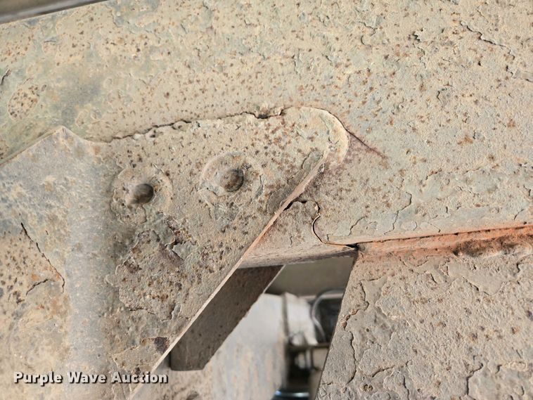 image for item DP6339 2004 Timpte Super Hopper grain trailer