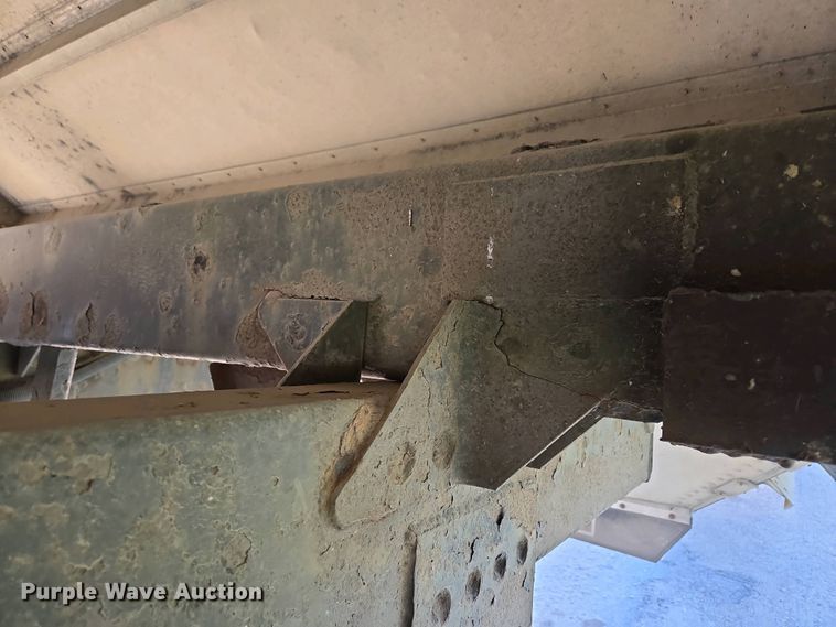 image for item DP6339 2004 Timpte Super Hopper grain trailer