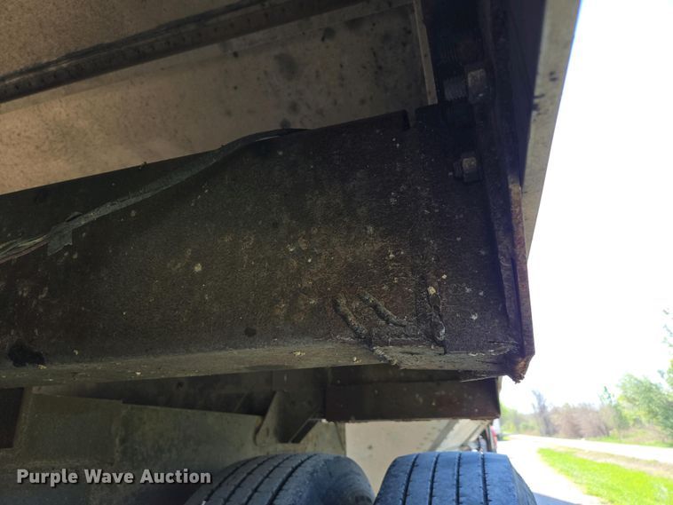 image for item DP6339 2004 Timpte Super Hopper grain trailer