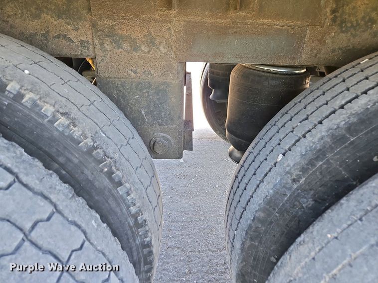 image for item DP6339 2004 Timpte Super Hopper grain trailer