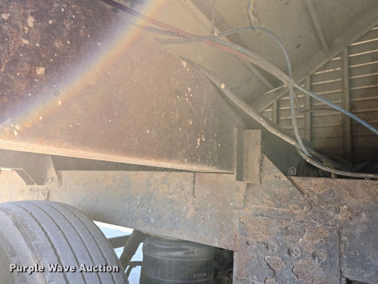 image for item DP6339 2004 Timpte Super Hopper grain trailer