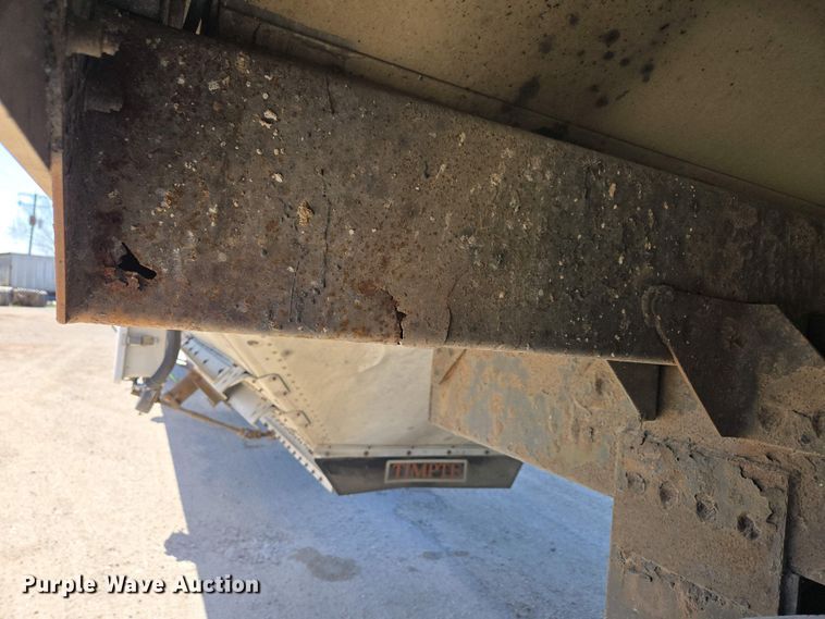 image for item DP6339 2004 Timpte Super Hopper grain trailer