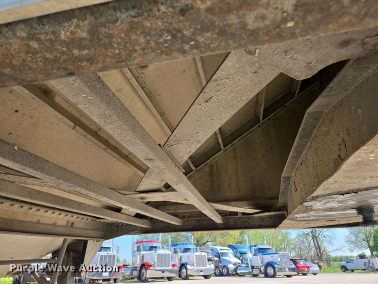 image for item DP6339 2004 Timpte Super Hopper grain trailer