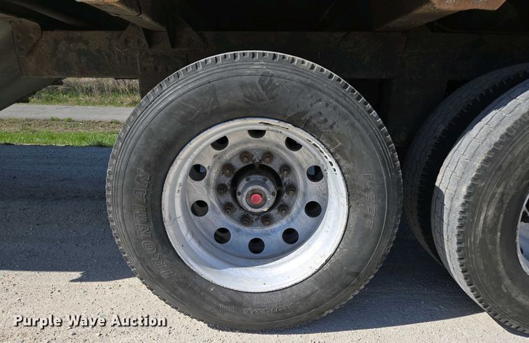 image for item DP6339 2004 Timpte Super Hopper grain trailer