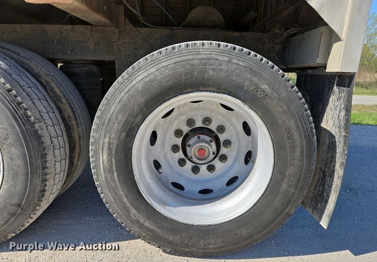 image for item DP6339 2004 Timpte Super Hopper grain trailer