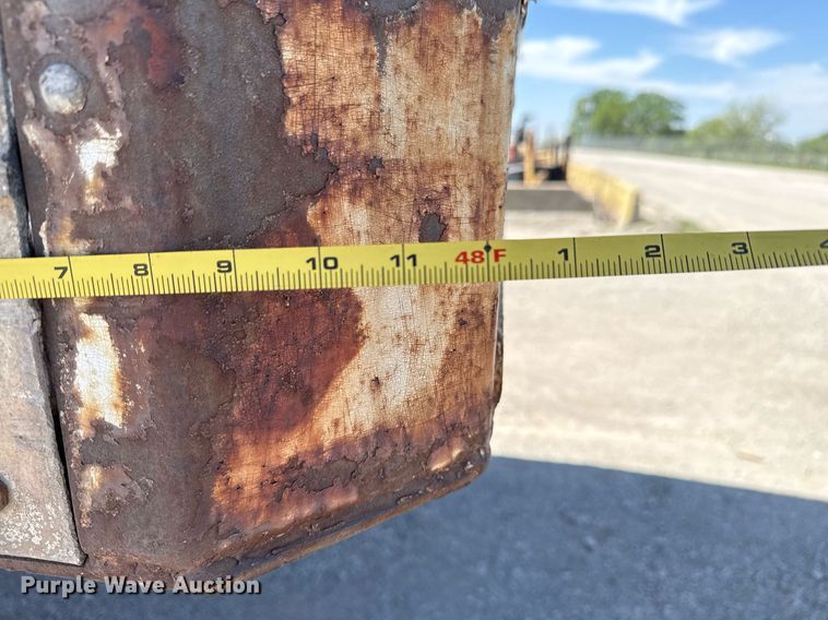 image for item DS3724 1992 Monon MA3-00-ST-48W dry van trailer