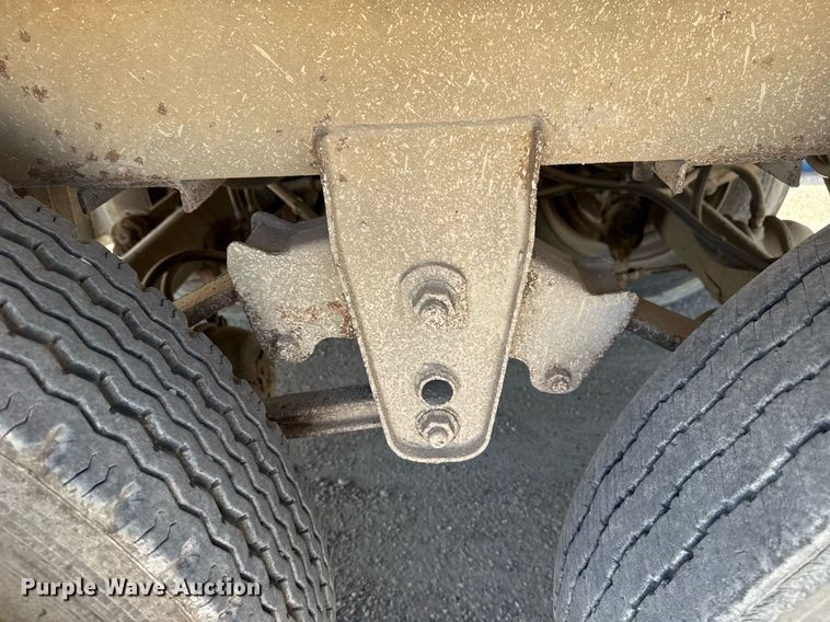 image for item DS3724 1992 Monon MA3-00-ST-48W dry van trailer