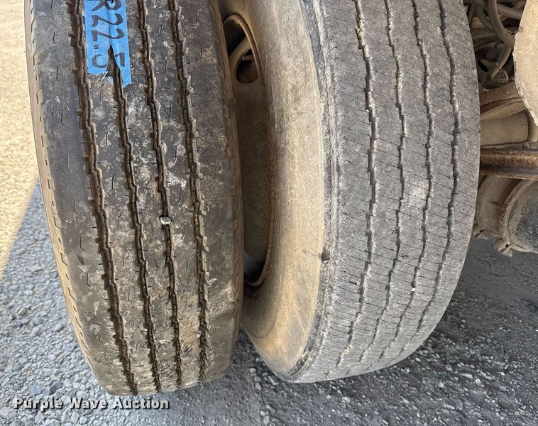 image for item DS3724 1992 Monon MA3-00-ST-48W dry van trailer