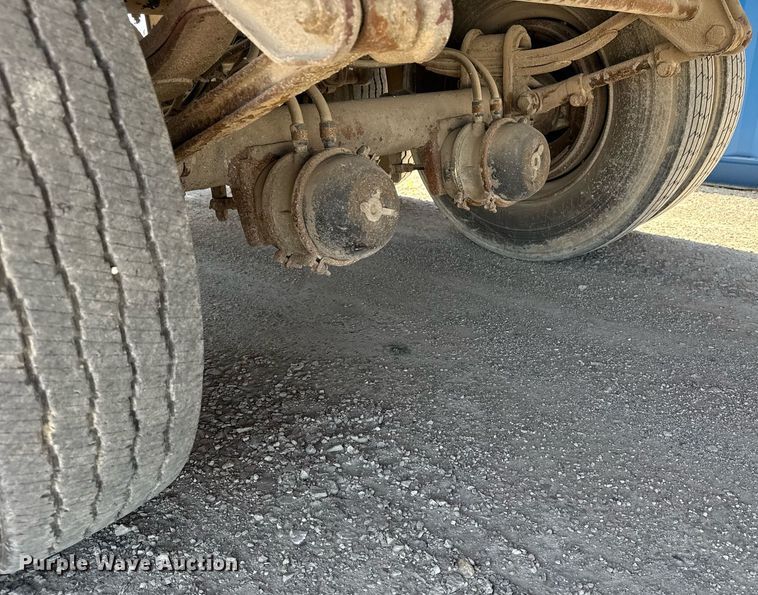 image for item DS3724 1992 Monon MA3-00-ST-48W dry van trailer