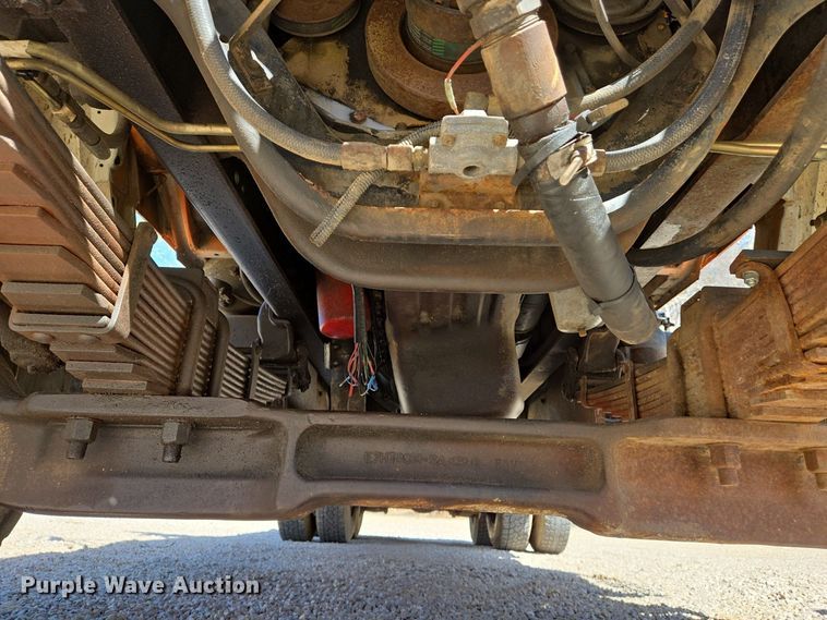 image for item DS5377 1991 Ford L9000 flatbed truck