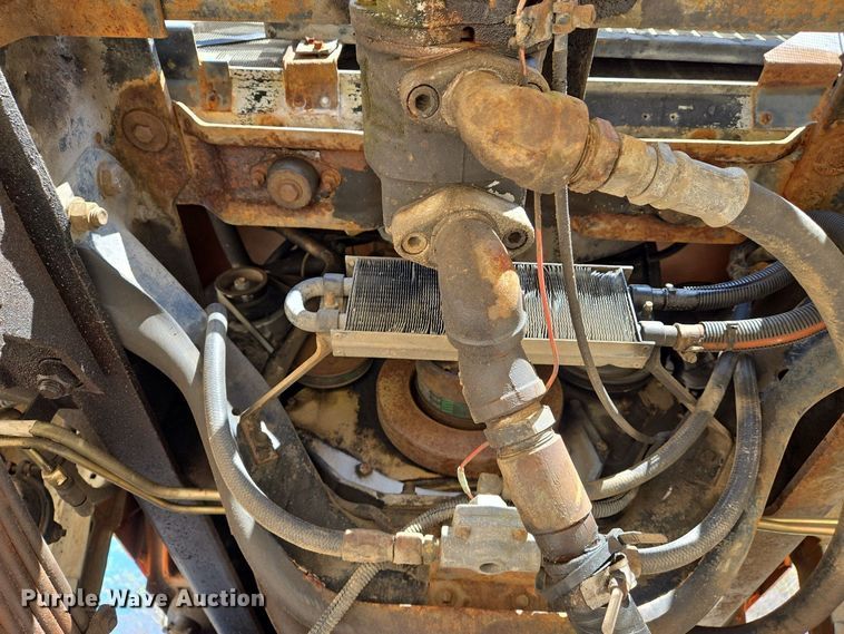 image for item DS5377 1991 Ford L9000 flatbed truck