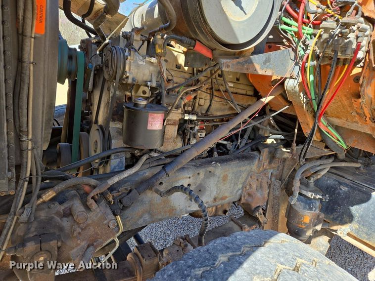 image for item DS5377 1991 Ford L9000 flatbed truck