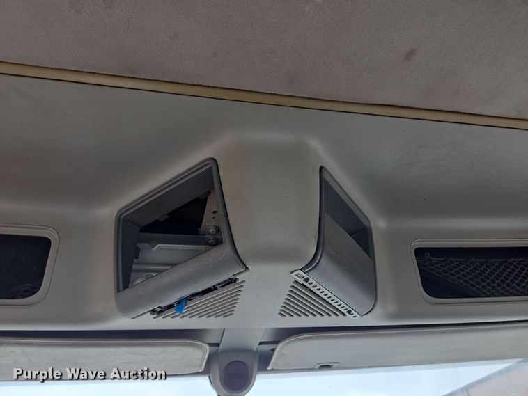 image for item DT4785 2007 Freightliner CL120 semi truck