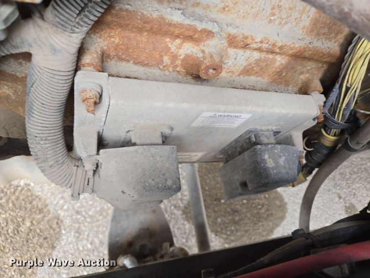 image for item DT4785 2007 Freightliner CL120 semi truck