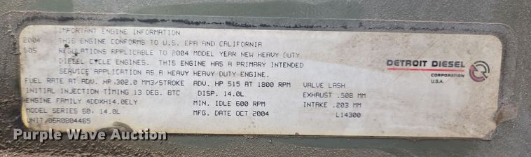 image for item DT4786 2005 Freightliner CL120 semi truck