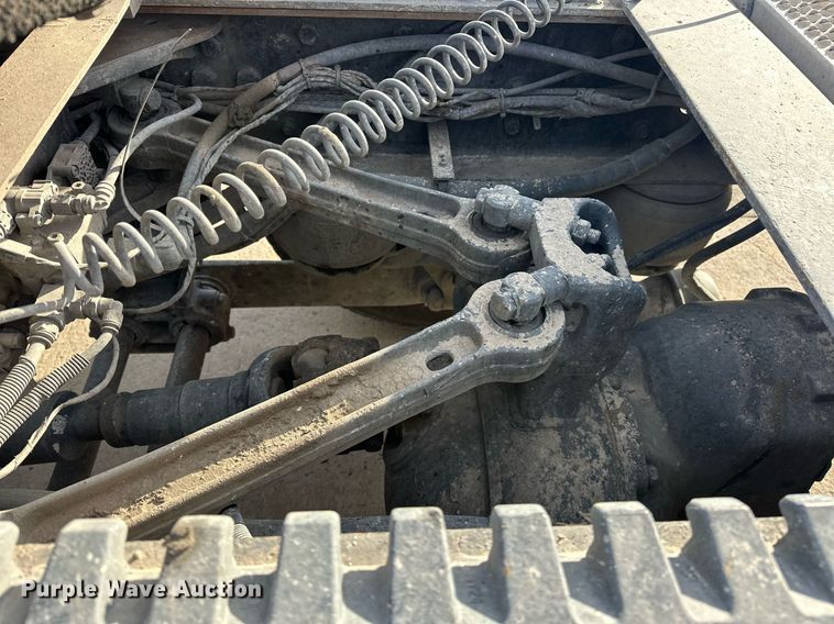 image for item DT6515 2018 Kenworth T880 semi truck