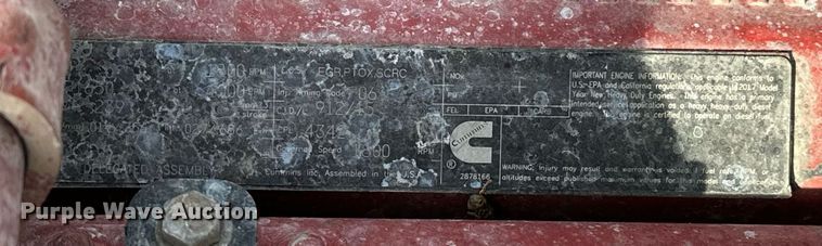 image for item DT6515 2018 Kenworth T880 semi truck