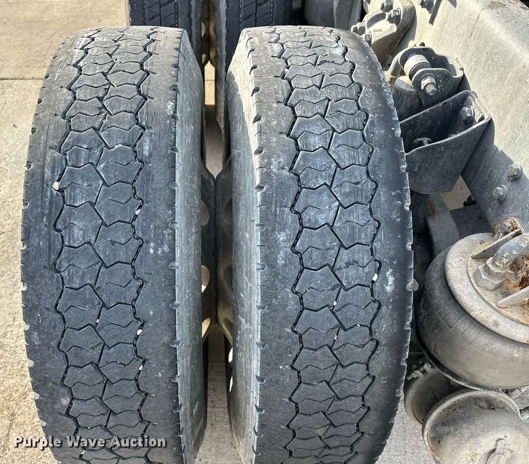 image for item DT6515 2018 Kenworth T880 semi truck