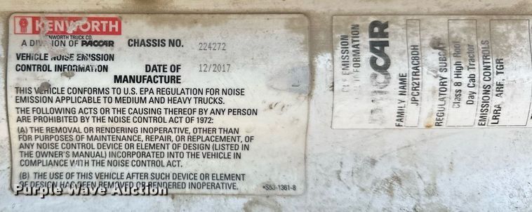 image for item DT6515 2018 Kenworth T880 semi truck