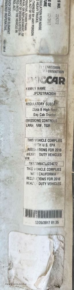 image for item DT6515 2018 Kenworth T880 semi truck