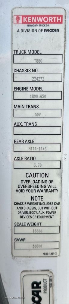 image for item DT6515 2018 Kenworth T880 semi truck