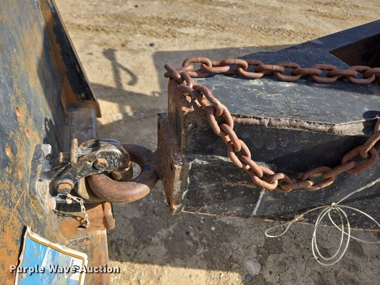 image for item DT7071 1977 Belshe equipment trailer